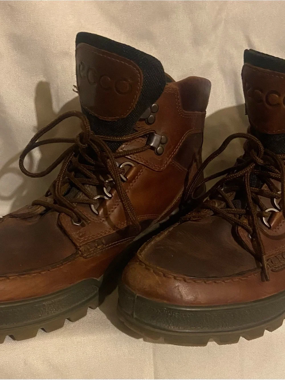 ECCO Men's Brown Leather Hiking Boots Gortex Waterproof